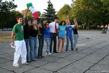 [Click to enlarge image]